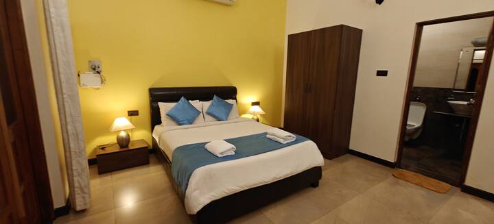 Bedroom 1 image 1