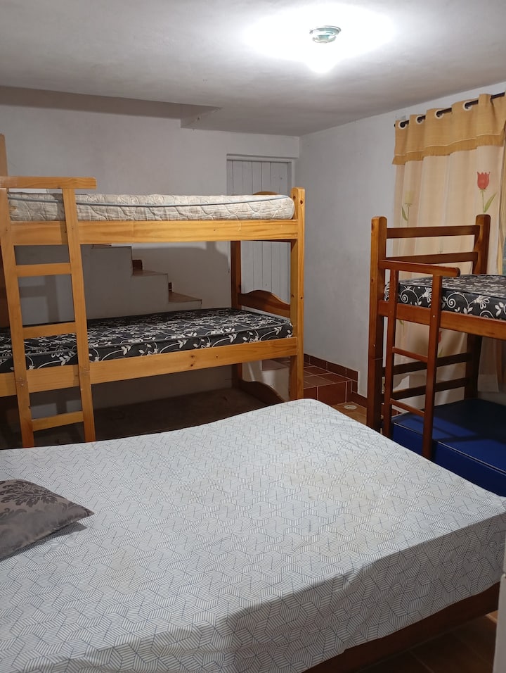 Dhomë gjumi 2