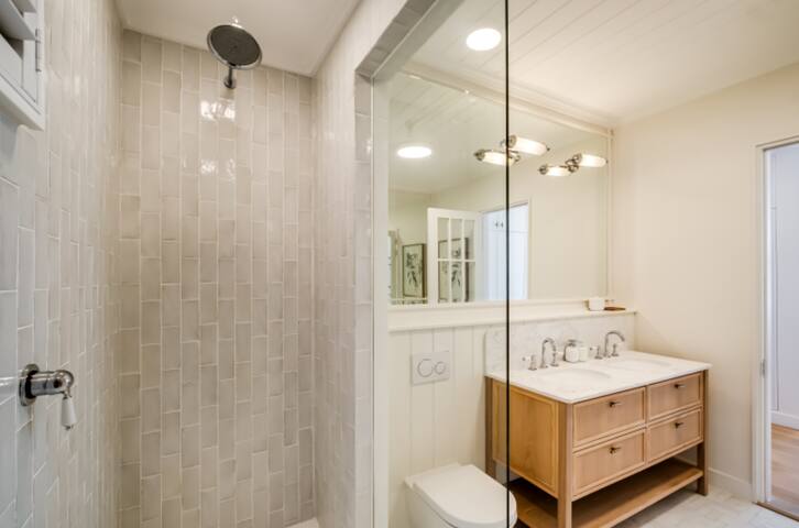 Quarry Estate Duplex apartment11 gallery image 4