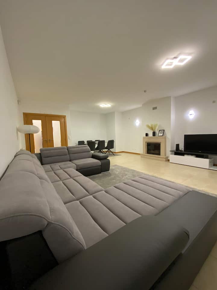 غرفة المعيشة