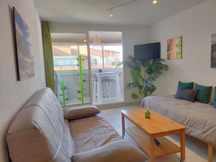 Charmant Studio Au Cap D' Agde - Plage à  200 M. - Agde