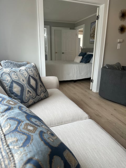 Successful Airbnb property: Charming, perfect for couples. in Rochester
