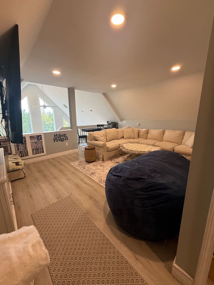 Woodland Retreat Near Acadia W/ Saltwater Hottub - Bar Harbor, ME