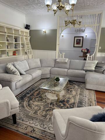 ‘Emirau’ Montville Hinterland