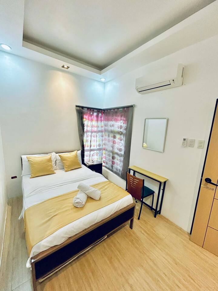 Bed And Breakfast In Matabungkay | Kam’s Room - リアン