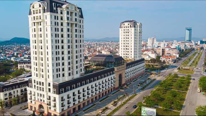 Penthouse Manor Crown - Huế