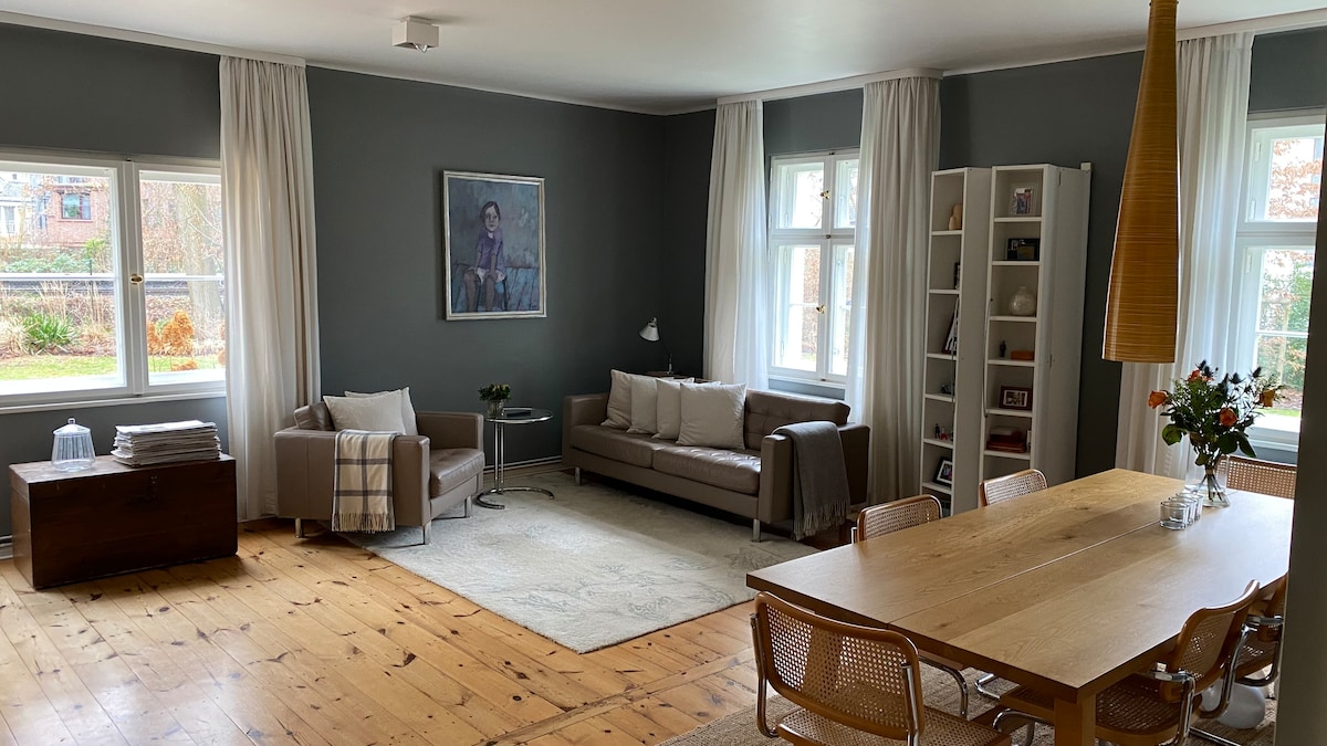 Popular Airbnb listing: Beautiful house in Lichterfelde in Lichterfelde