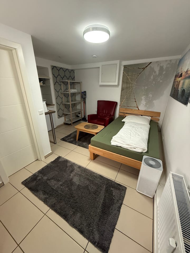 1 Zimmer 20 M2 Souterrain Apartment - Nuremberga