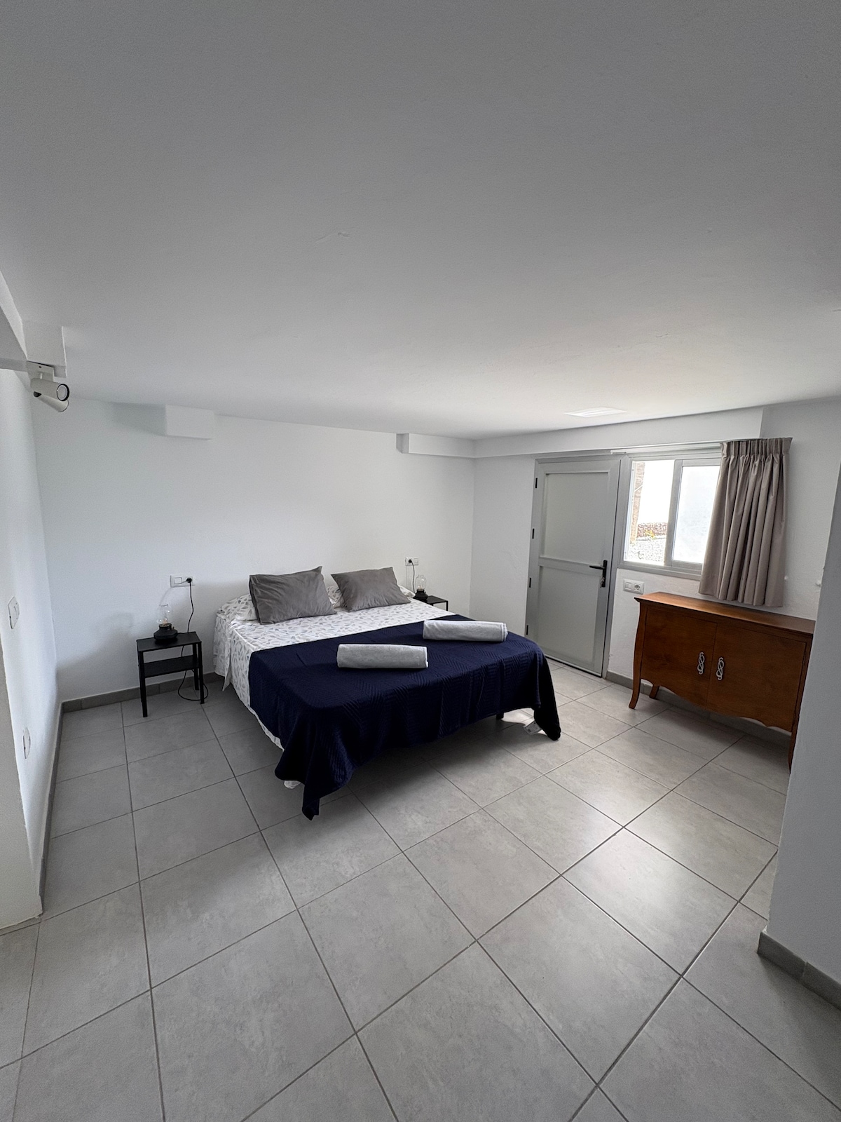 საძინებელი 4