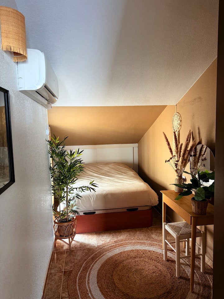 საძინებელი 1