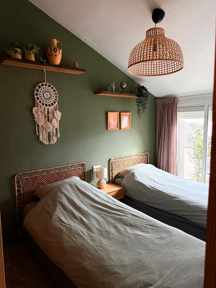 საძინებელი 2