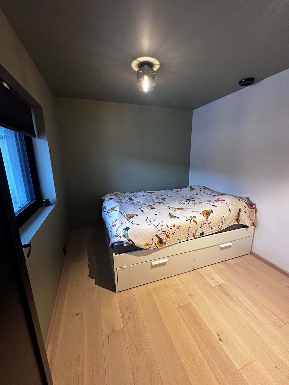 საძინებელი 3