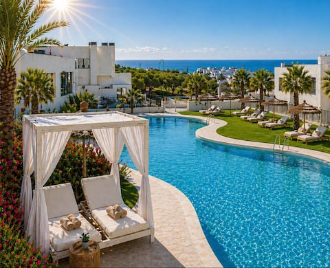 Elegant New Townhouse-Panoramic Seaview in La Cala