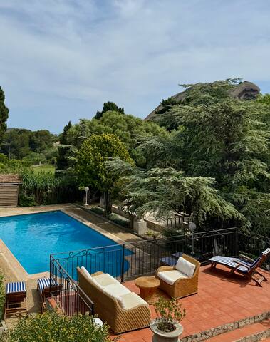 Entire home with 1 bedrooms in La Ciotat - Studio l’Olivier des Calanques
