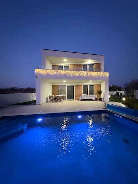 New villa Angelo 2025 (family and pet friendly)