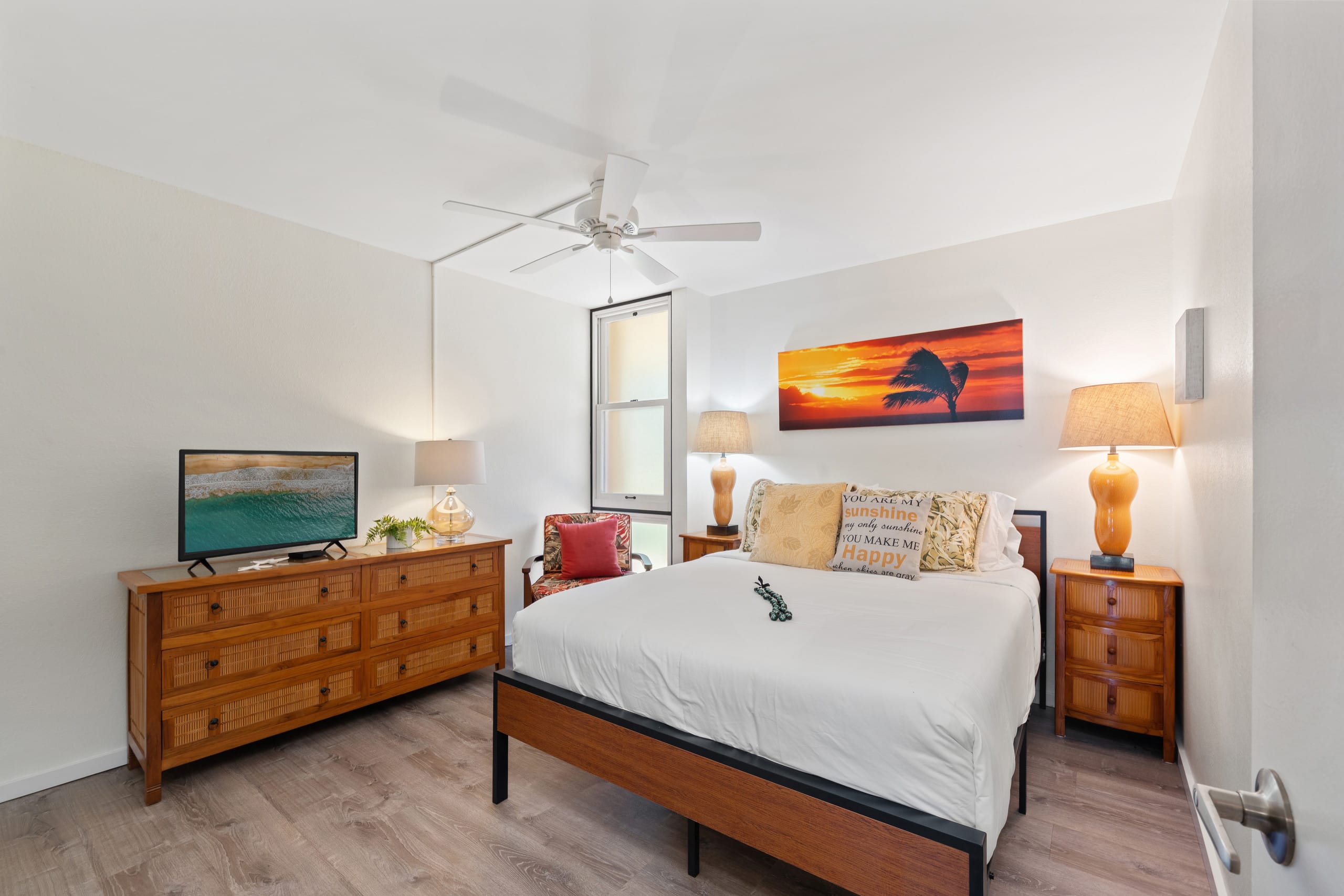 Condo in Kihei · ★4.89 · 1 bedroom · 2 beds · 1 bath - Image 4