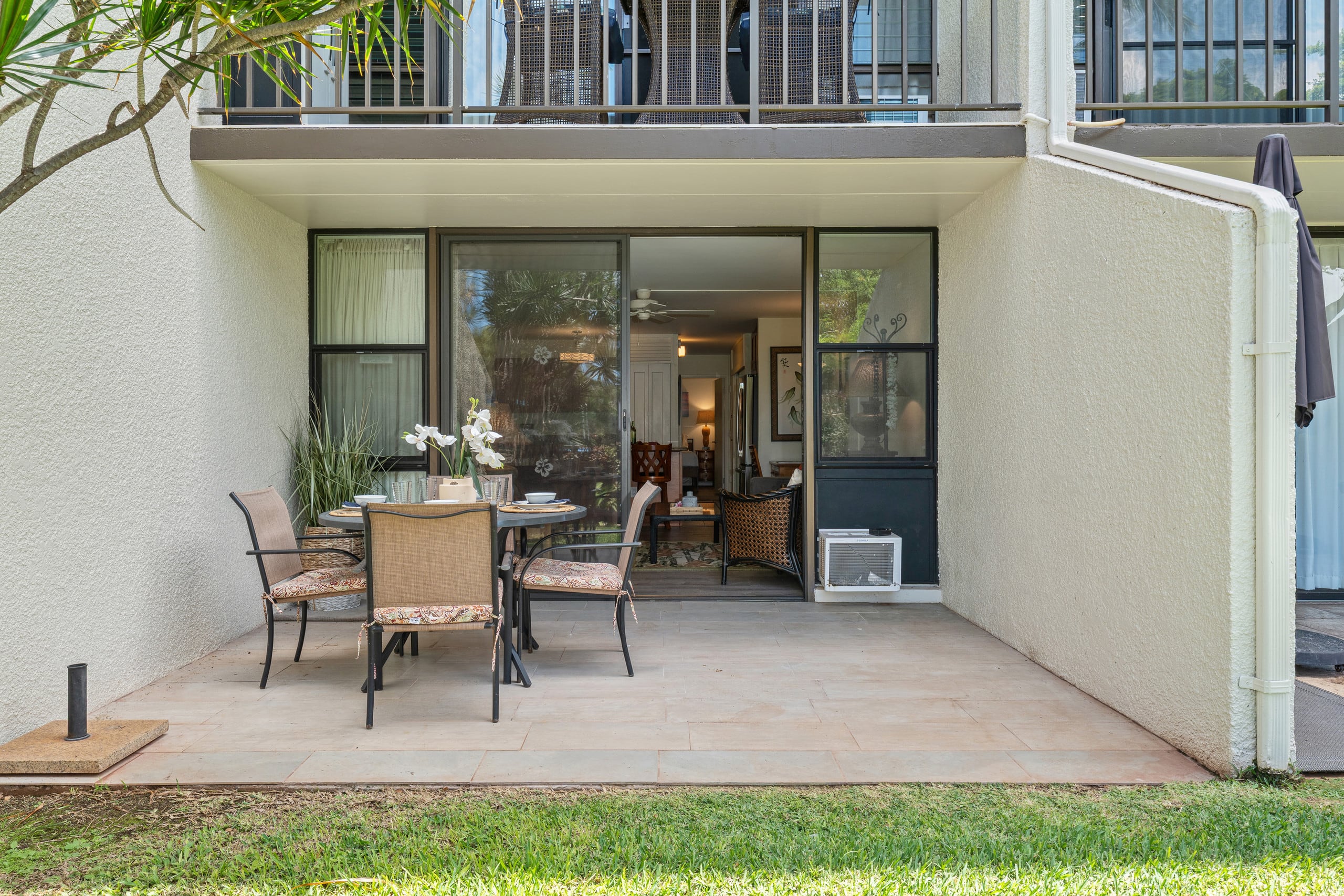 Condo in Kihei · ★4.89 · 1 bedroom · 2 beds · 1 bath - Image 10