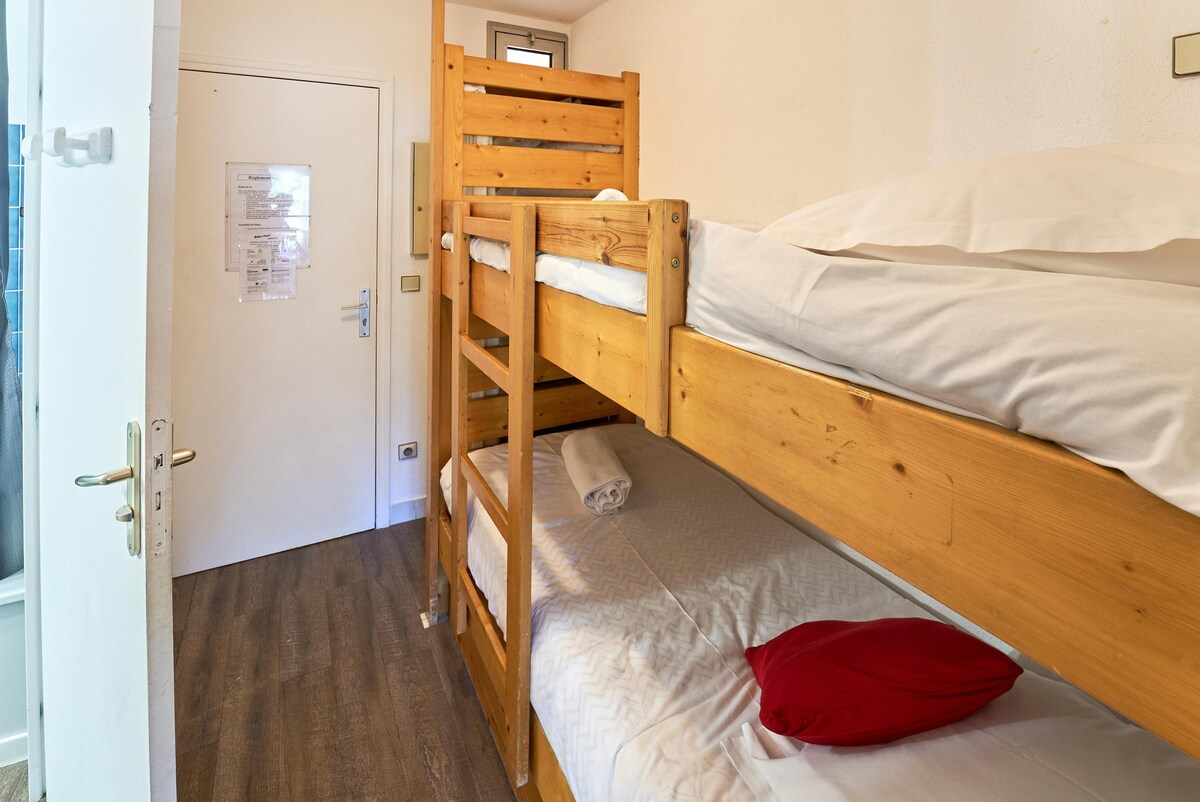 מיטות קומותיים נוחות ️