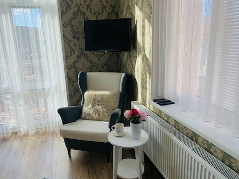 Successful Airbnb property: RomanceArt Apartments in Karlovy Vary