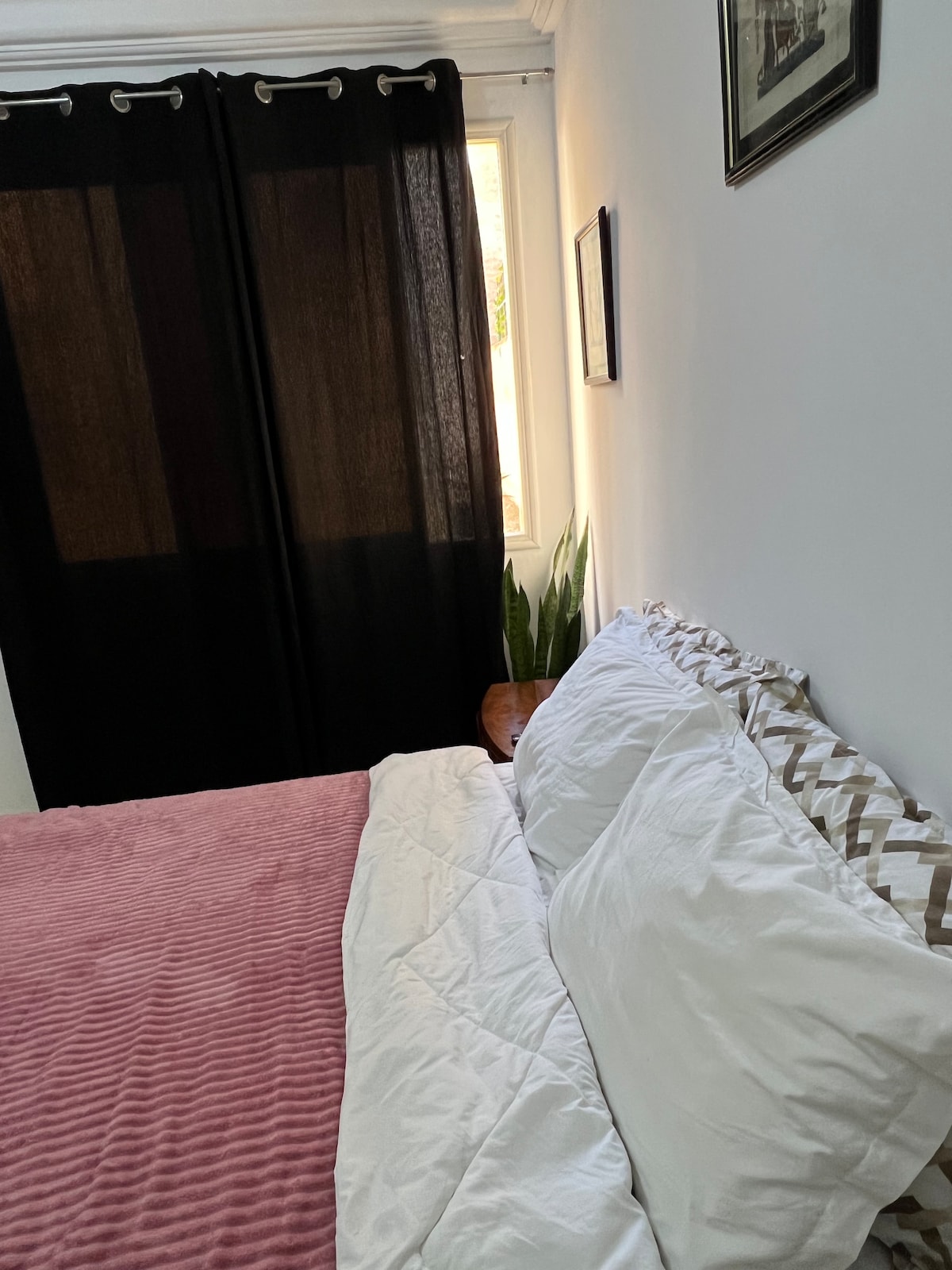 Rental unit in Casablanca  464  2 bedrooms  2 beds  15 shared baths - image 4