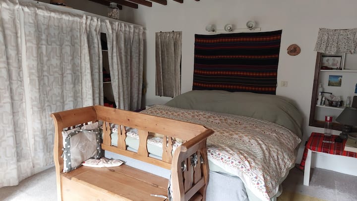 საძინებელი 1