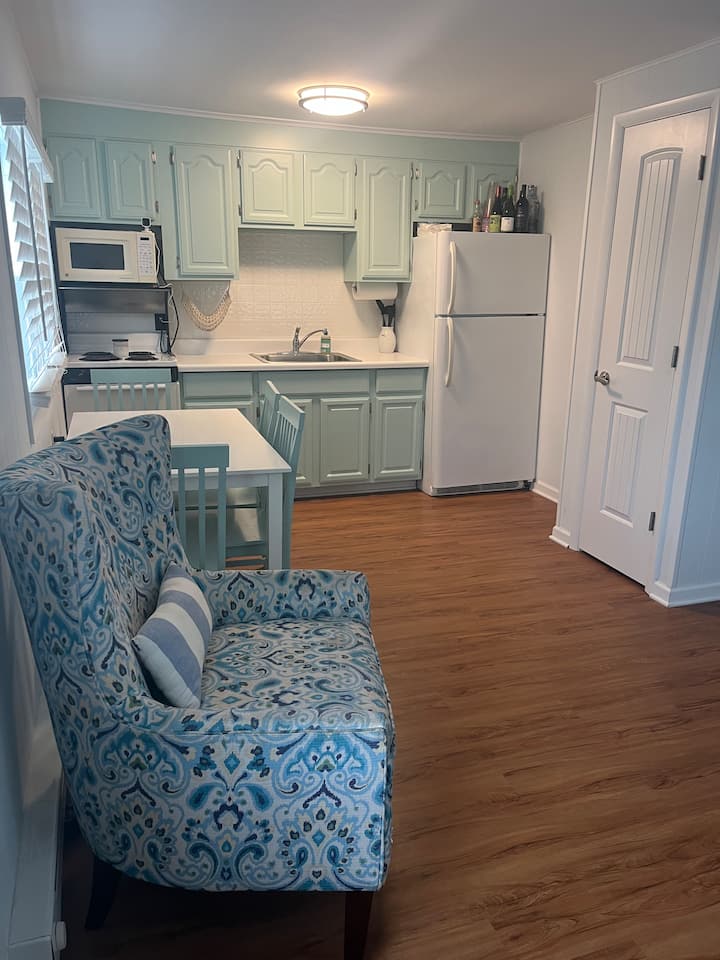 2 Bedroom Oceanside Condo In Beach Haven - Beach Haven, NJ