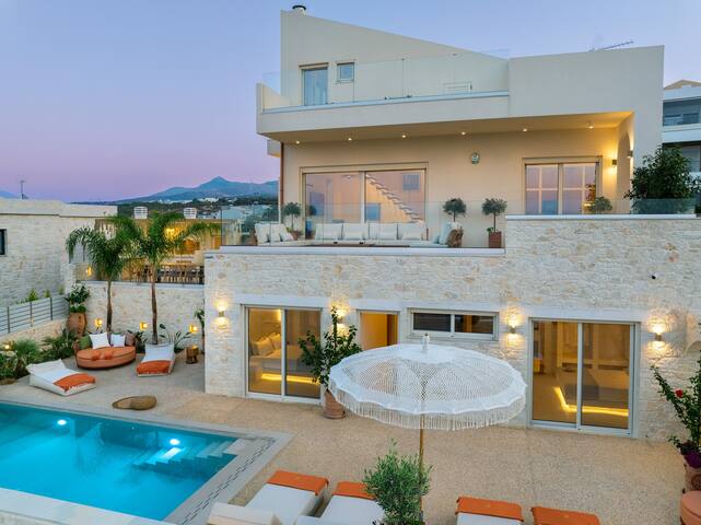 Πολυτέλεια με θέα θάλασσα & άνεση στην Κρήτη gallery image 3