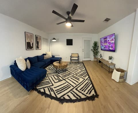 Chic Freshly Reno 4B2B/HuttoTx Perfect For Family