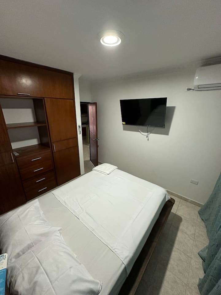 غرفة النوم 1