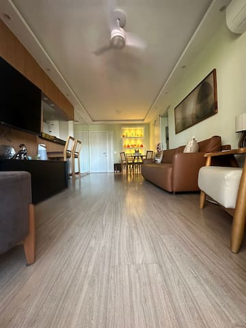 Apto aconchegante à beira-mar