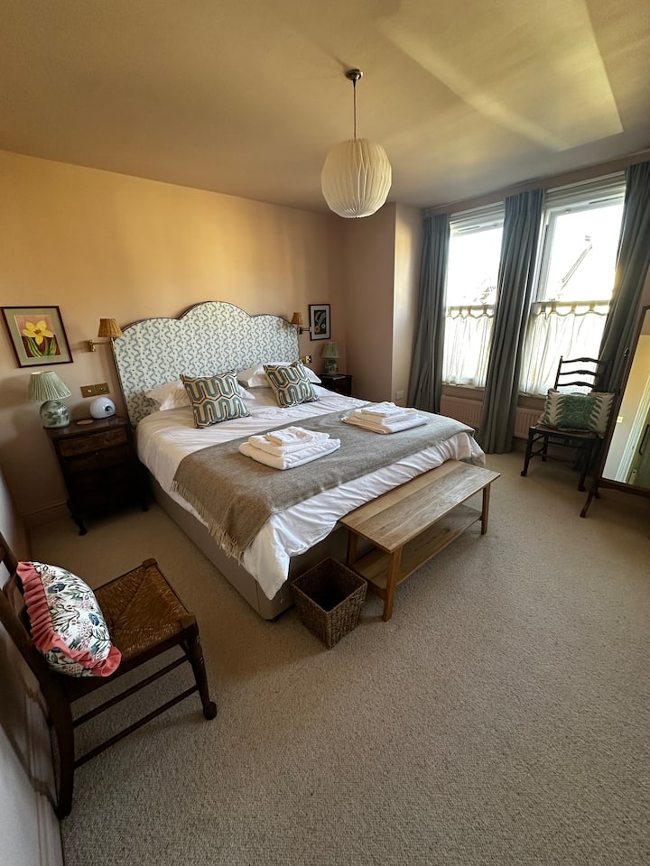 غرفة النوم 1