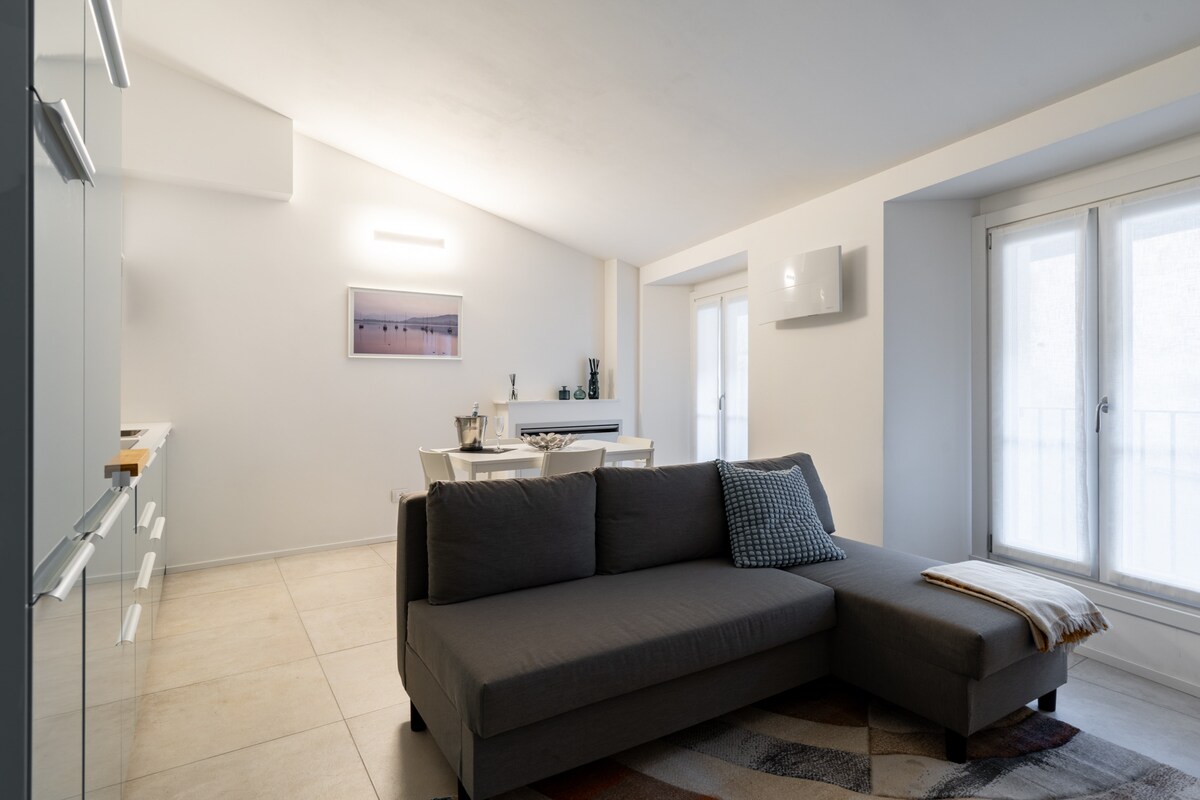 Annuncio Airbnb popolare: Verbano Apartment a Arona