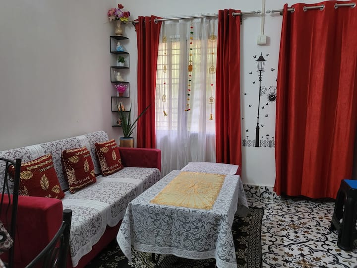 Pearl Homestay
6 Km From Airport & Barasat 3 Km - コルカタ
