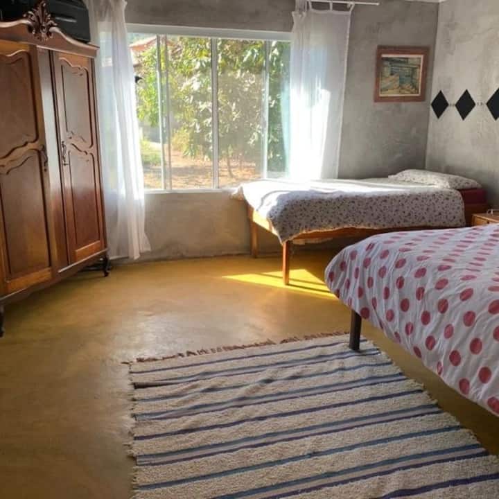 غرفة النوم 1