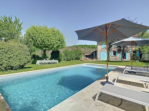 1 2 3 Sun, pool, lake, 5 bedrooms, 12 people