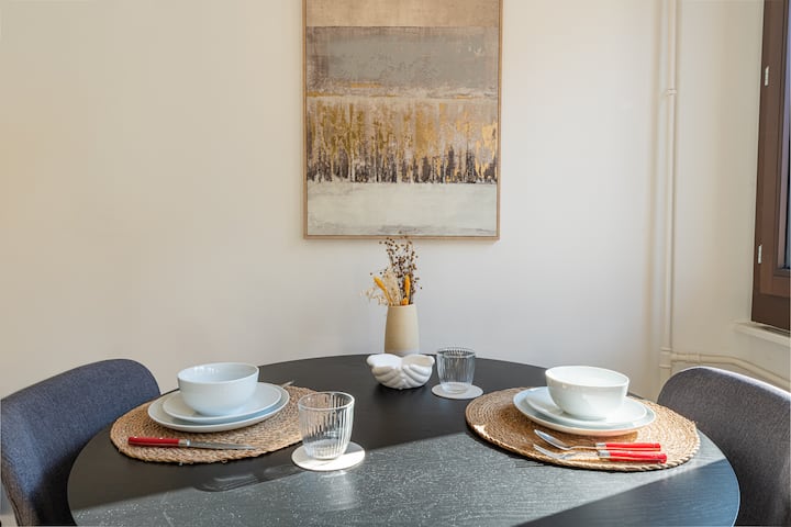 Chic & Central Lakeside Home #14 - Geneva