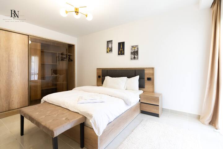 Glorious 2 BDR In Rehab City: Bedroom 1