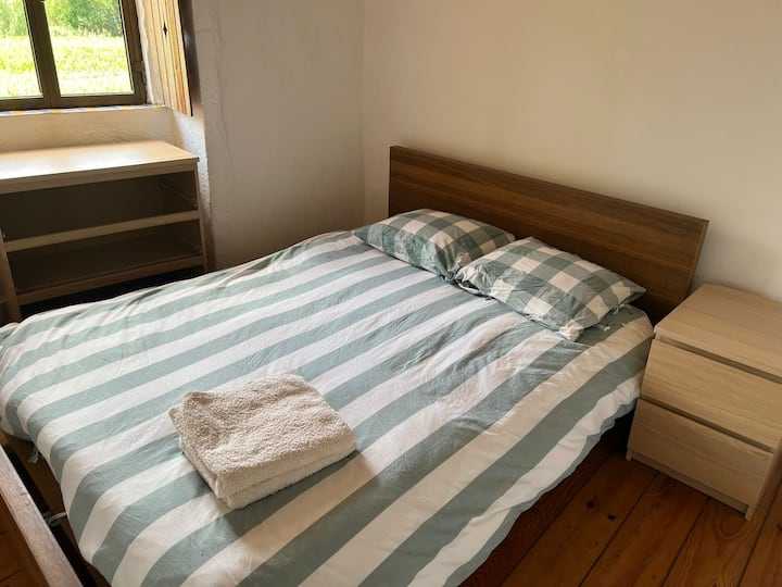 საძინებელი 4