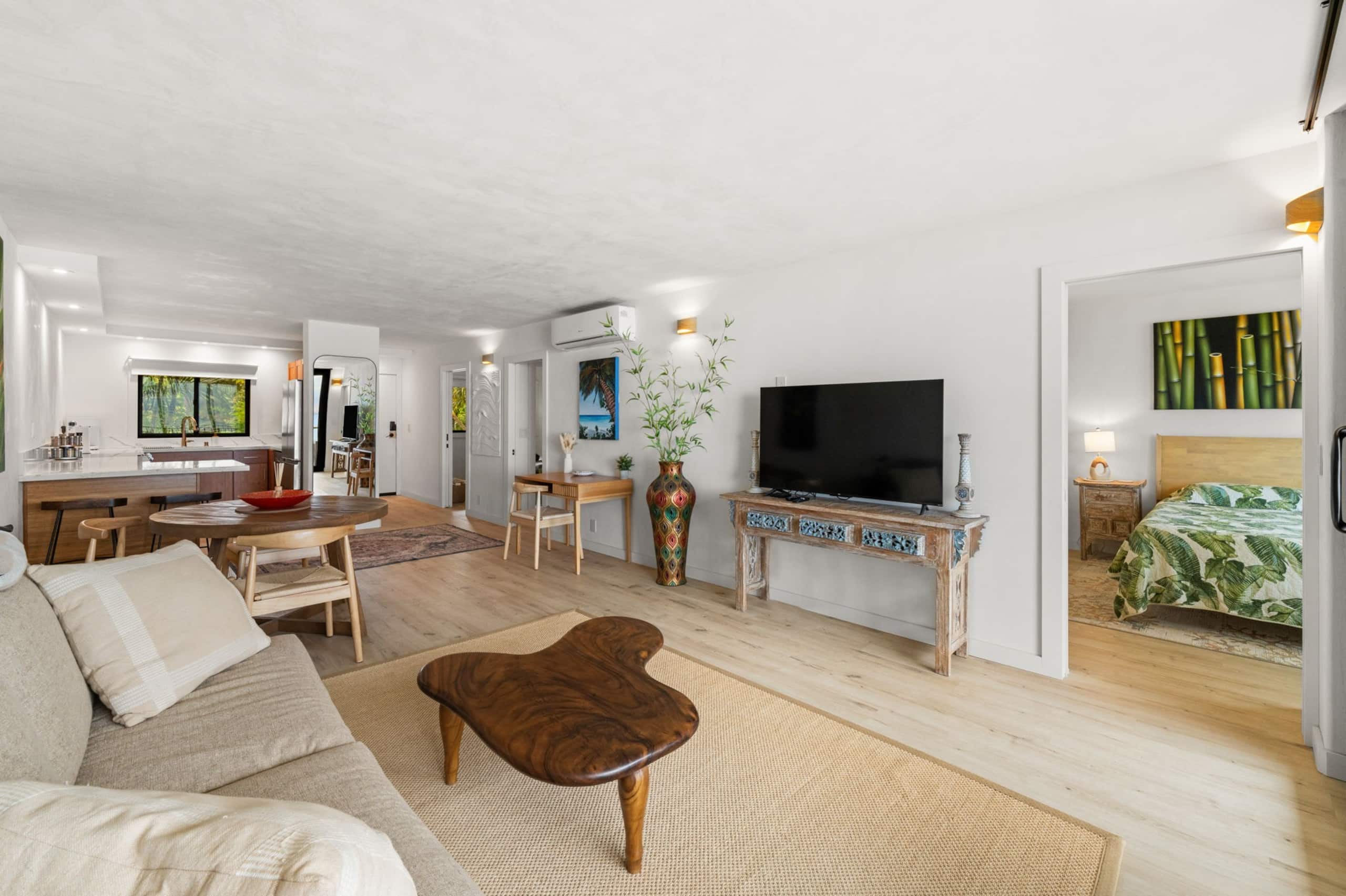 Condo in Wailuku · ★5.0 · 2 bedrooms · 3 beds · 2 private baths - Image 51