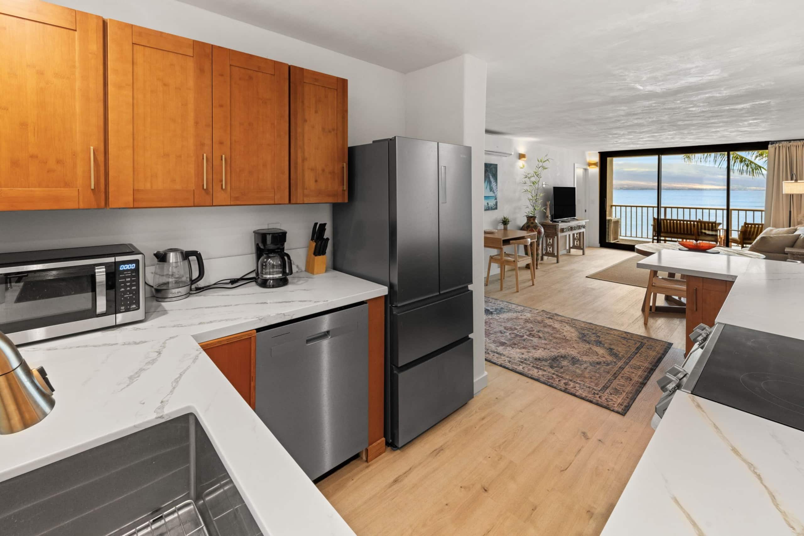 Condo in Wailuku · ★5.0 · 2 bedrooms · 3 beds · 2 private baths - Image 10