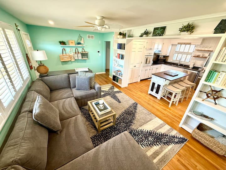 Cape Cottage-dog Friendly, Historic District! - Lewes, DE
