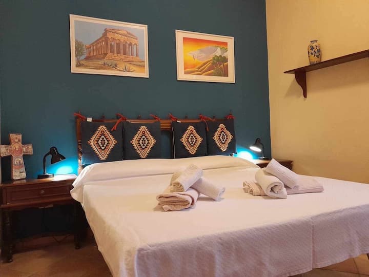 საძინებელი 1