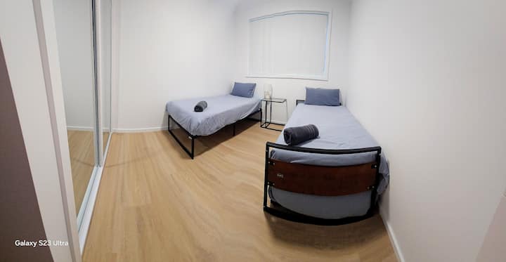 غرفة النوم 2