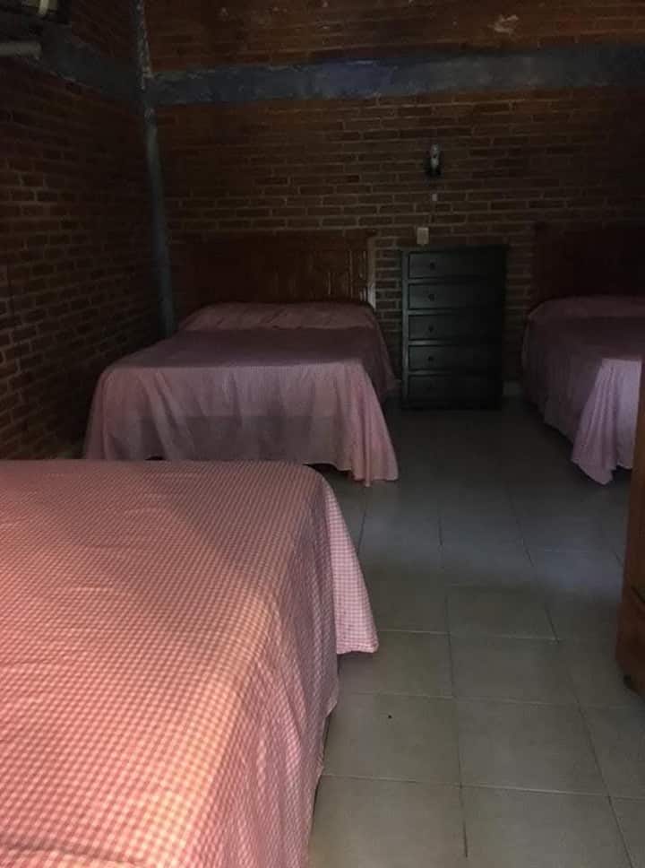 საძინებელი 2