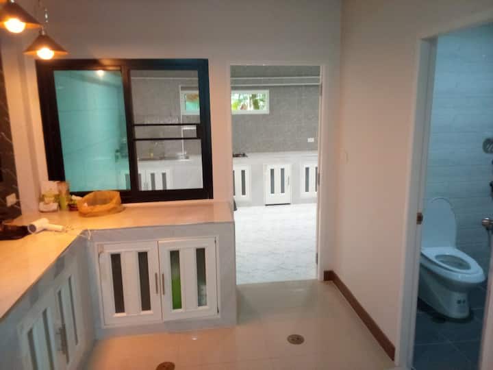 Cozy Two-bedroom Villa - Phuket