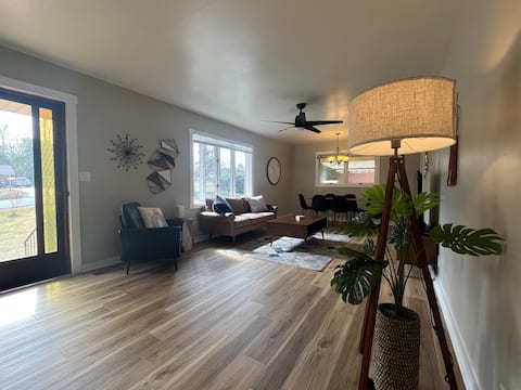 Successful Airbnb property: Beautiful retreat for work/vacation in Warner Robins