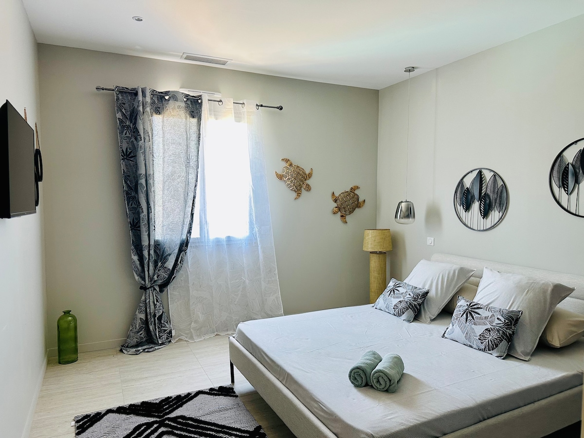 საძინებელი 4