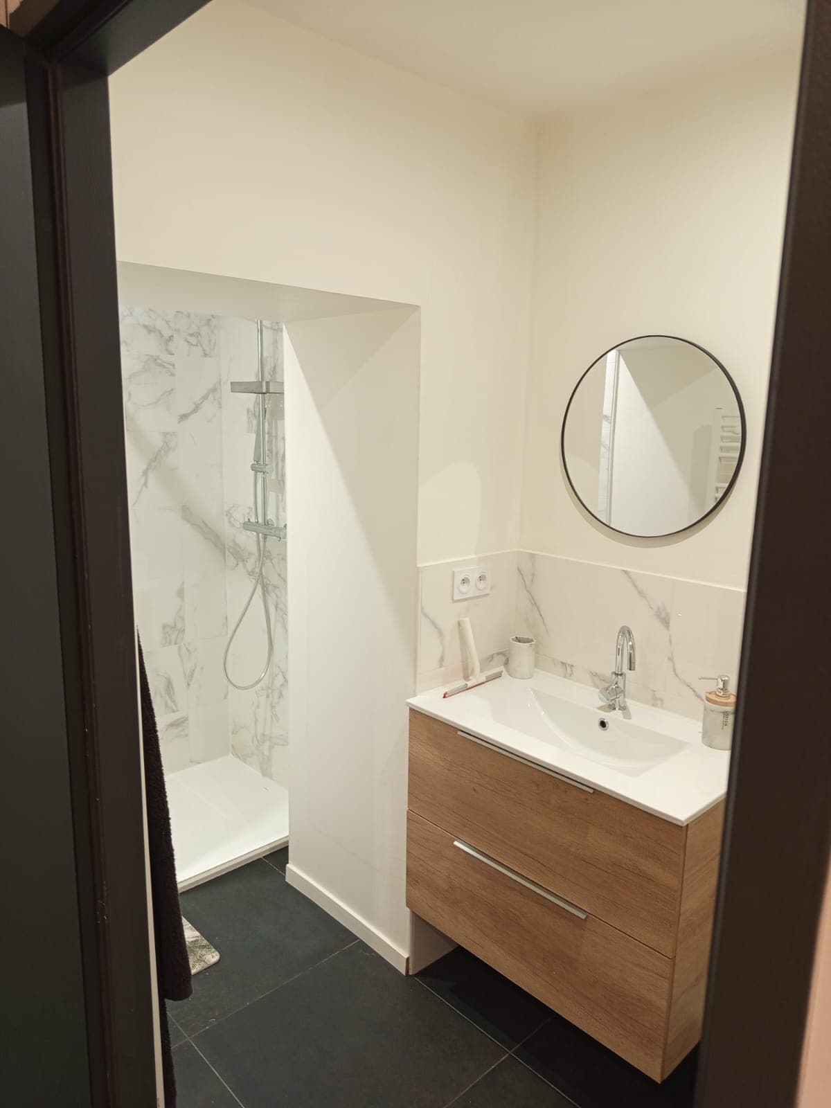 Check In Log Cozy studio, close to Toulouse - Flats for Rent in Saint-Marcel-Paulel ...