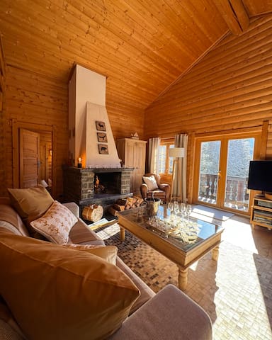 Chalet d’exception plein sud – cosy et lumineux.
