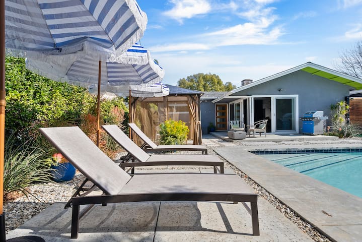 Palm Springs Vibes in LA Retreat with Pool&Jacuzzi gallery image 2